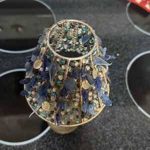 Votive candle holder with blue accent beads